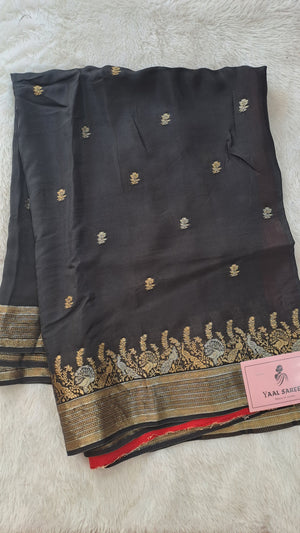 Elegant Handwoven Festive and Party Wear Saree Online