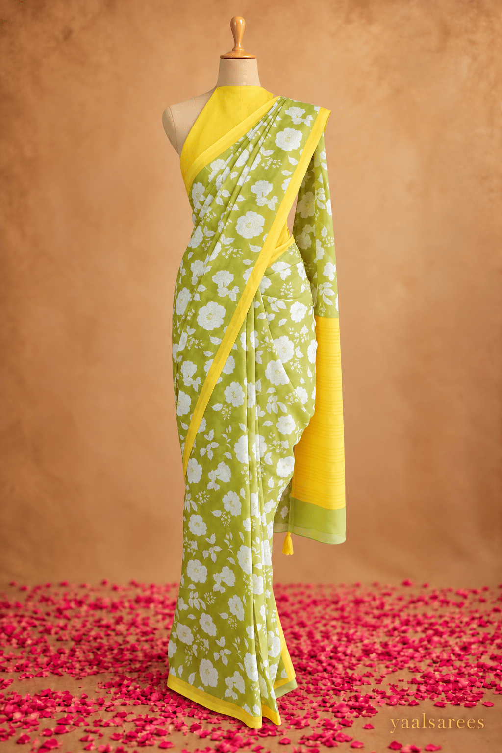 Mul Cotton Saree – Soft & Lightweight Traditional Ethnic Wear