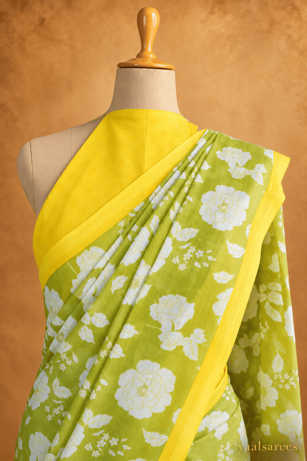 Mul Cotton Saree – Soft & Lightweight Traditional Ethnic Wear