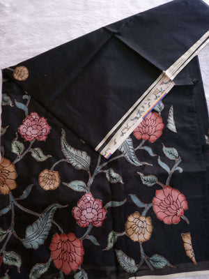 Embroidered fabric with floral patterns 