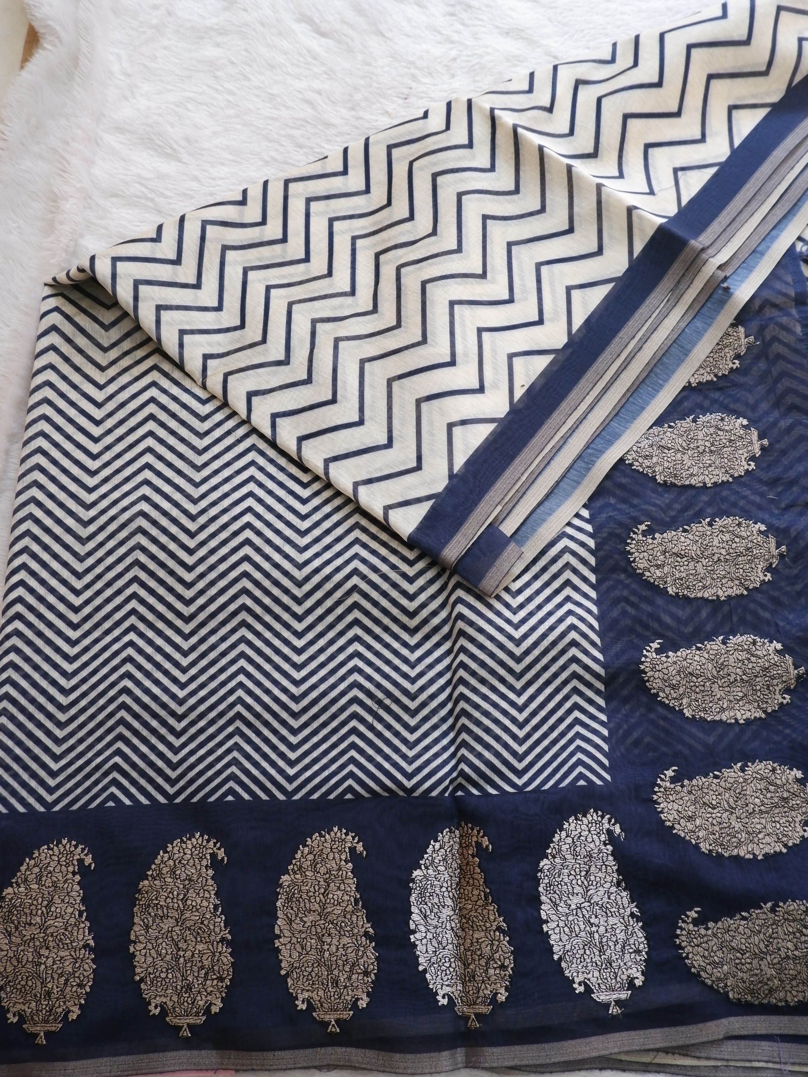 Elegant Chanderi Zigzag Sarees Online