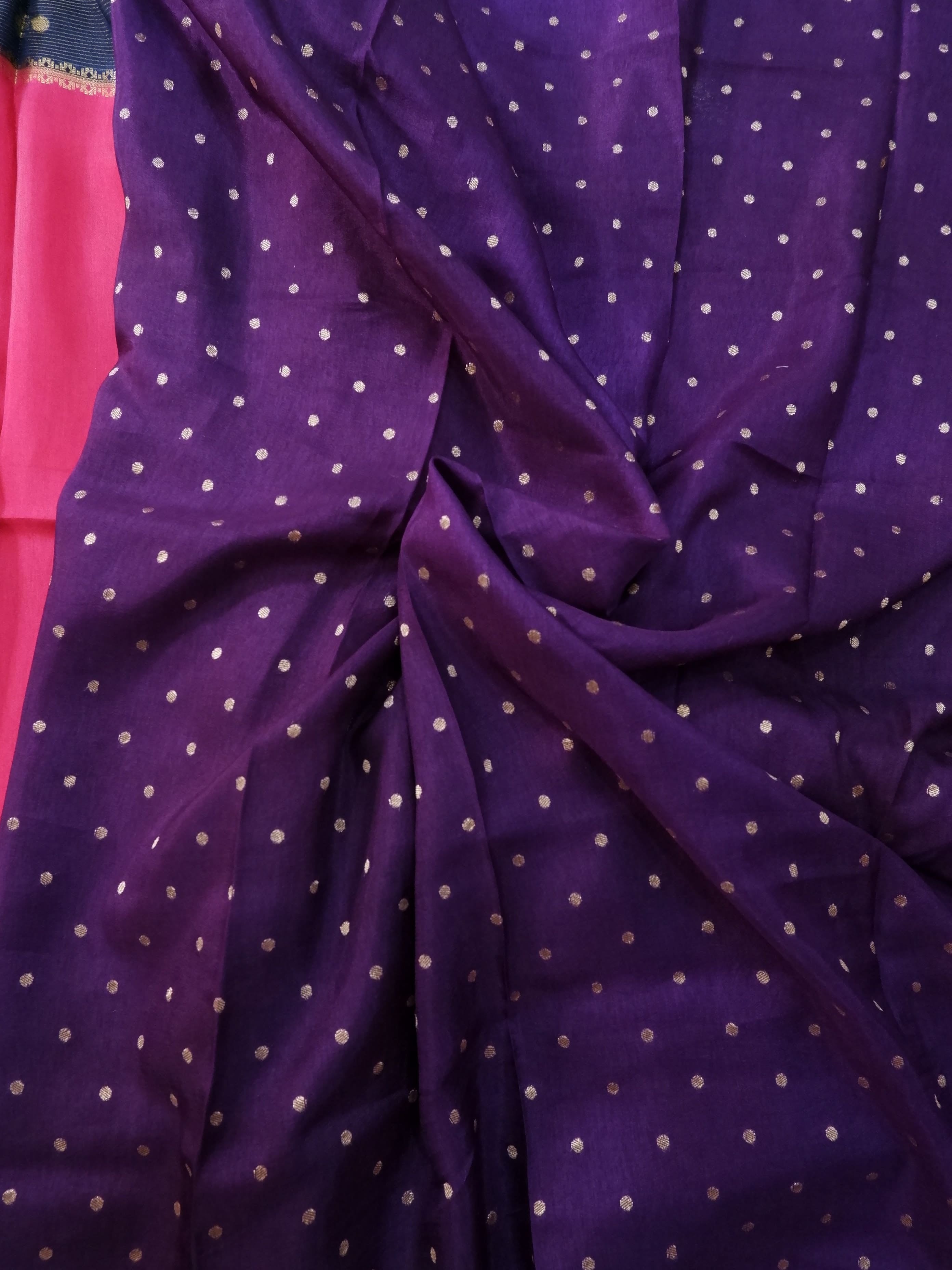 Tissue Saree with Elephant Zari Border online