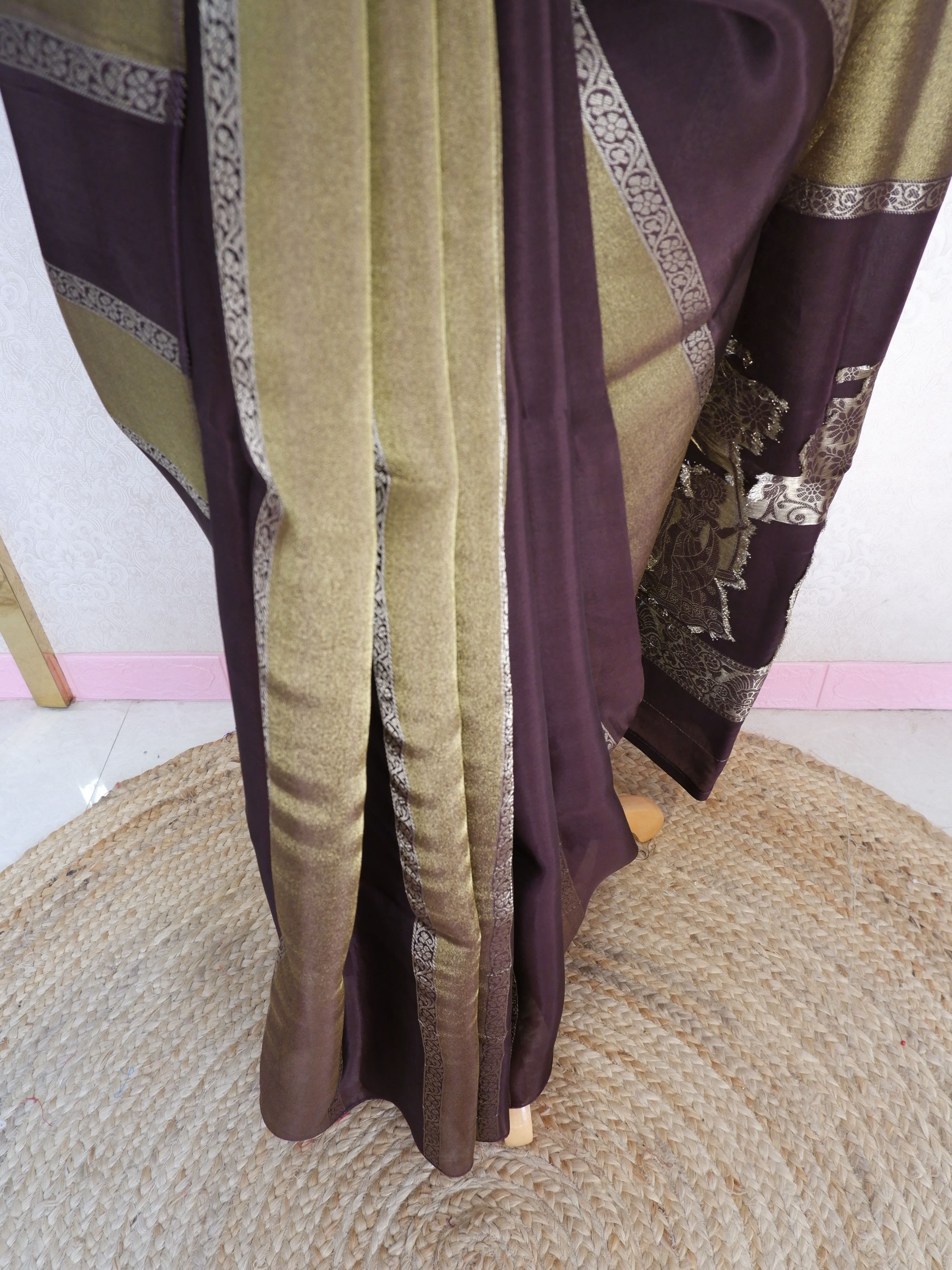 Premium Brown Shimmer Crepe Tissue Paper with Elegant Line Texture Online