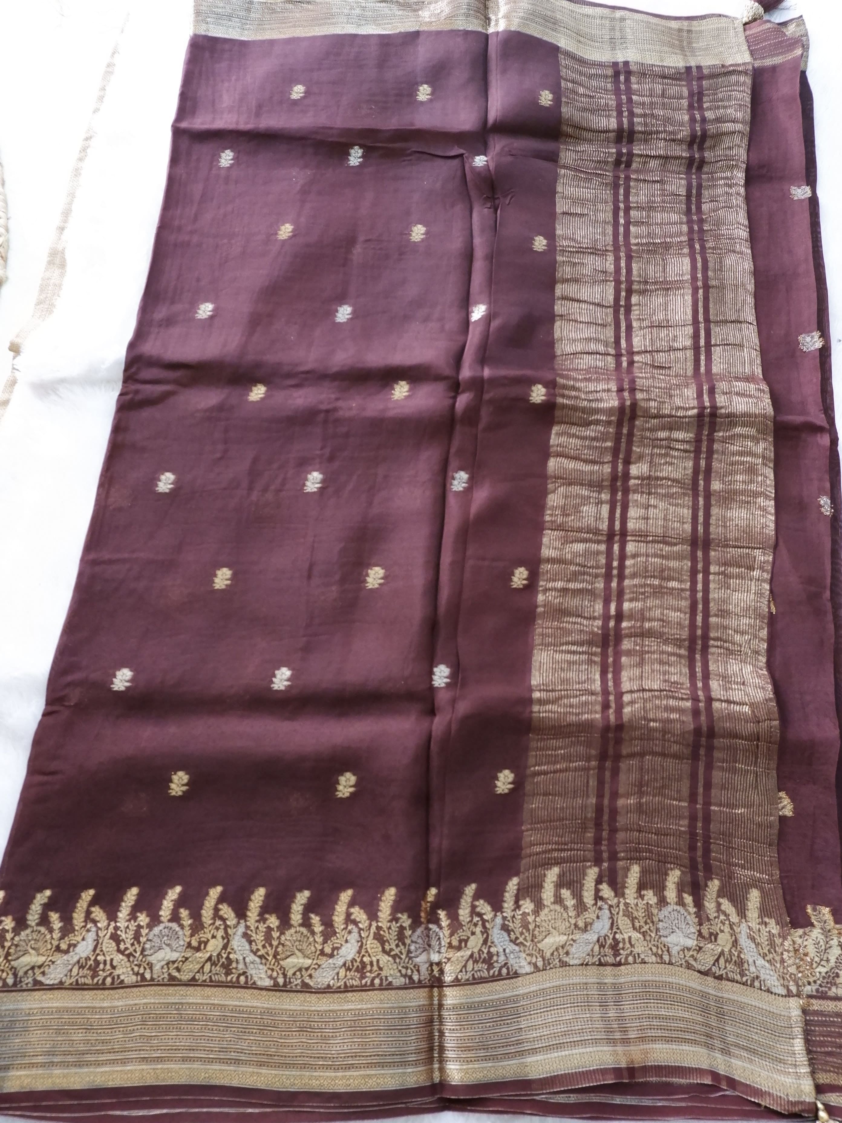 Elegant Handwoven Festive and Party Wear Saree Online