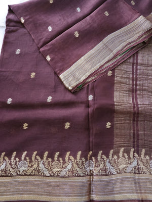 Elegant Handwoven Festive and Party Wear Saree Online
