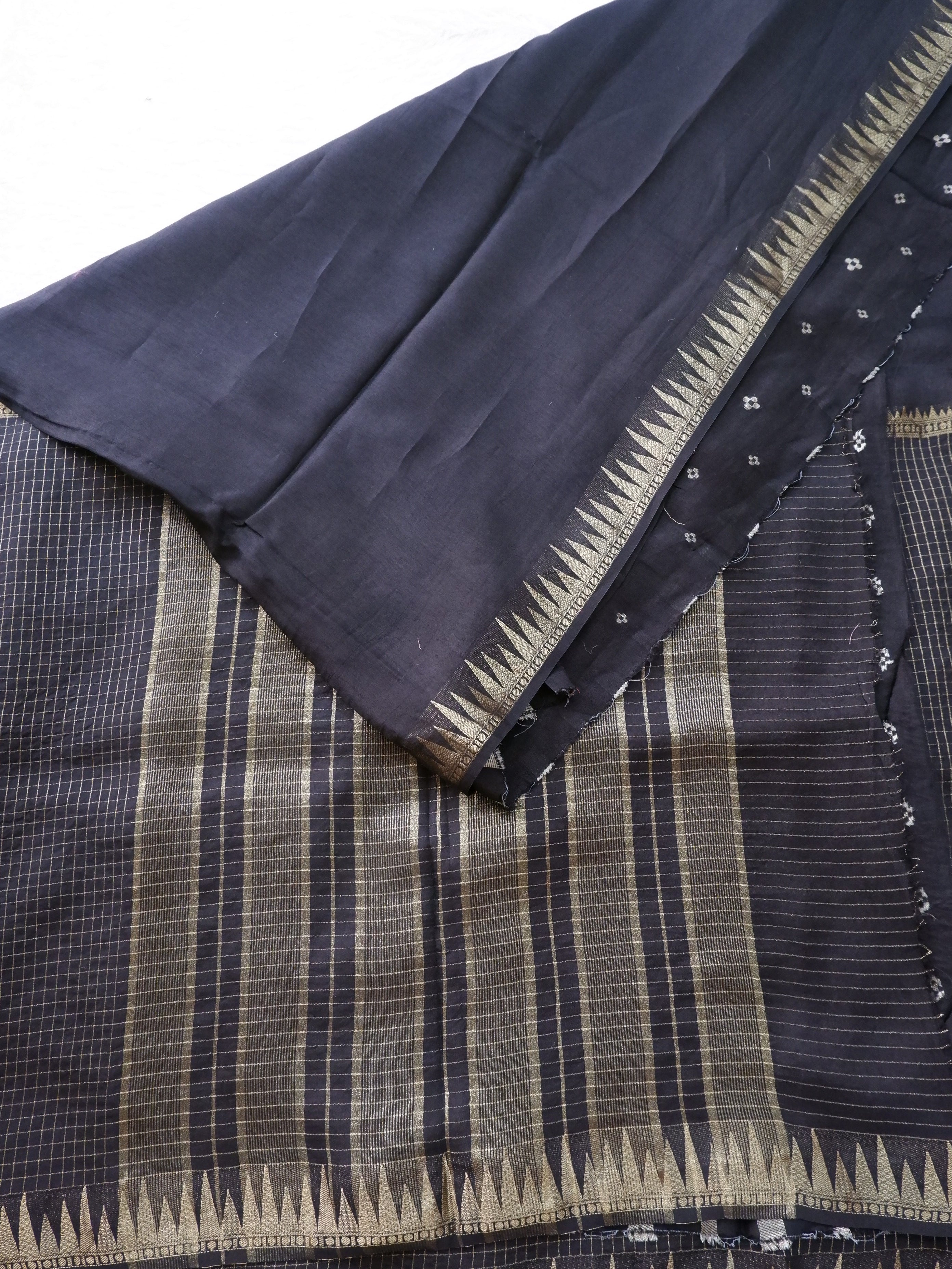 Black Crepe Saree with Check Pattern Online