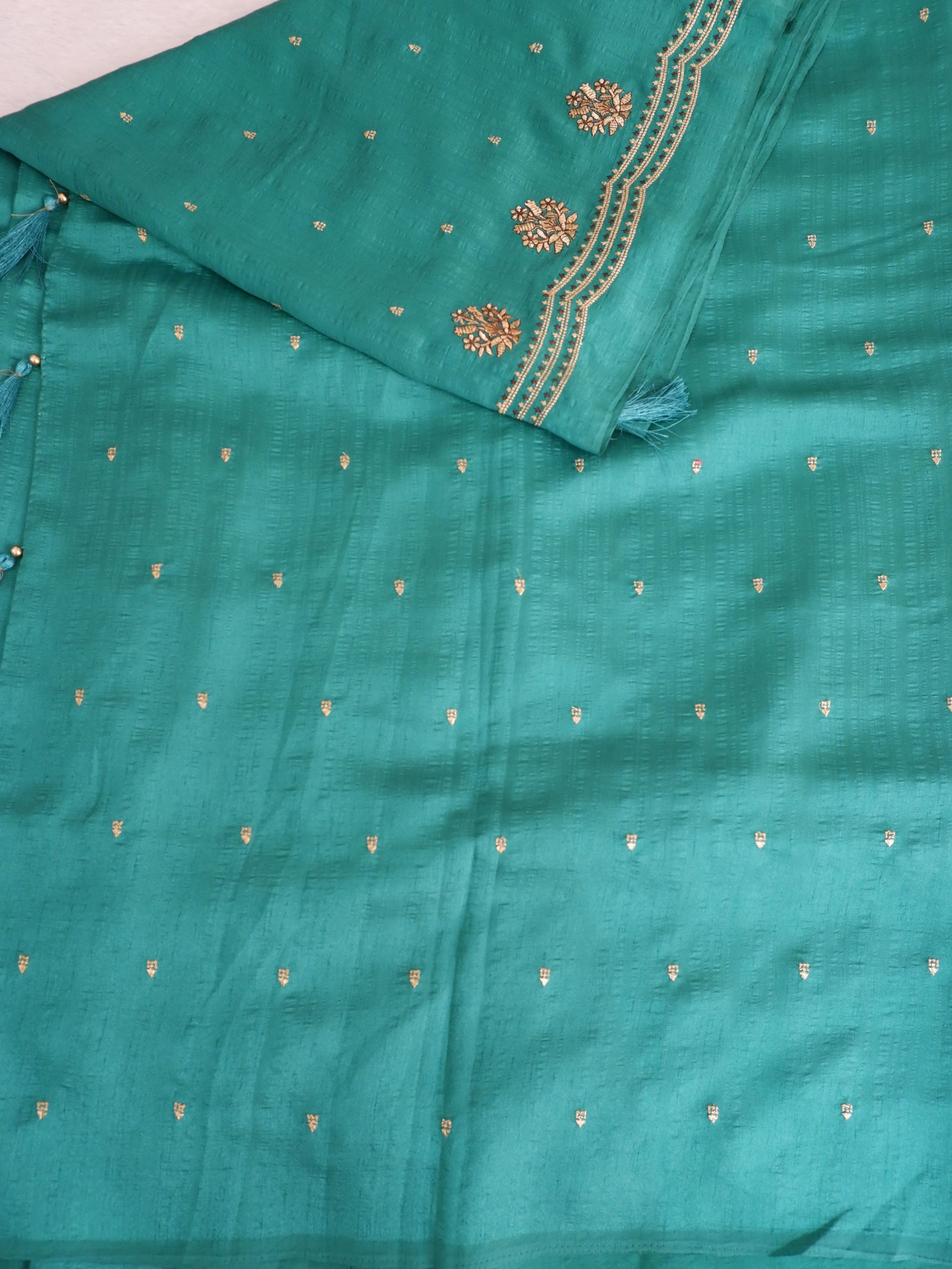 Green Silk Saree with Embroidery Work Online