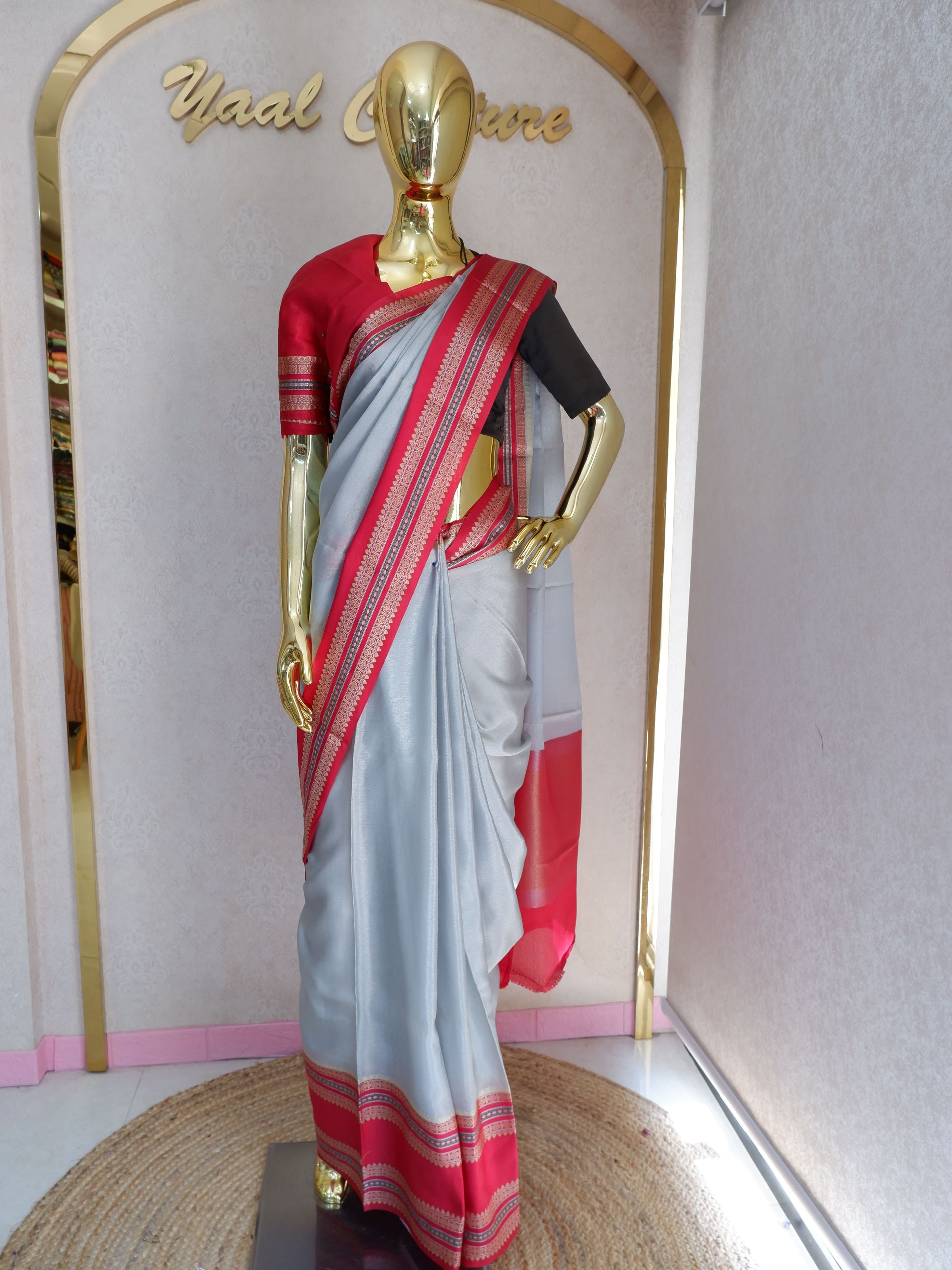 Grey Warm Silk Saree with Gadwal Border Online