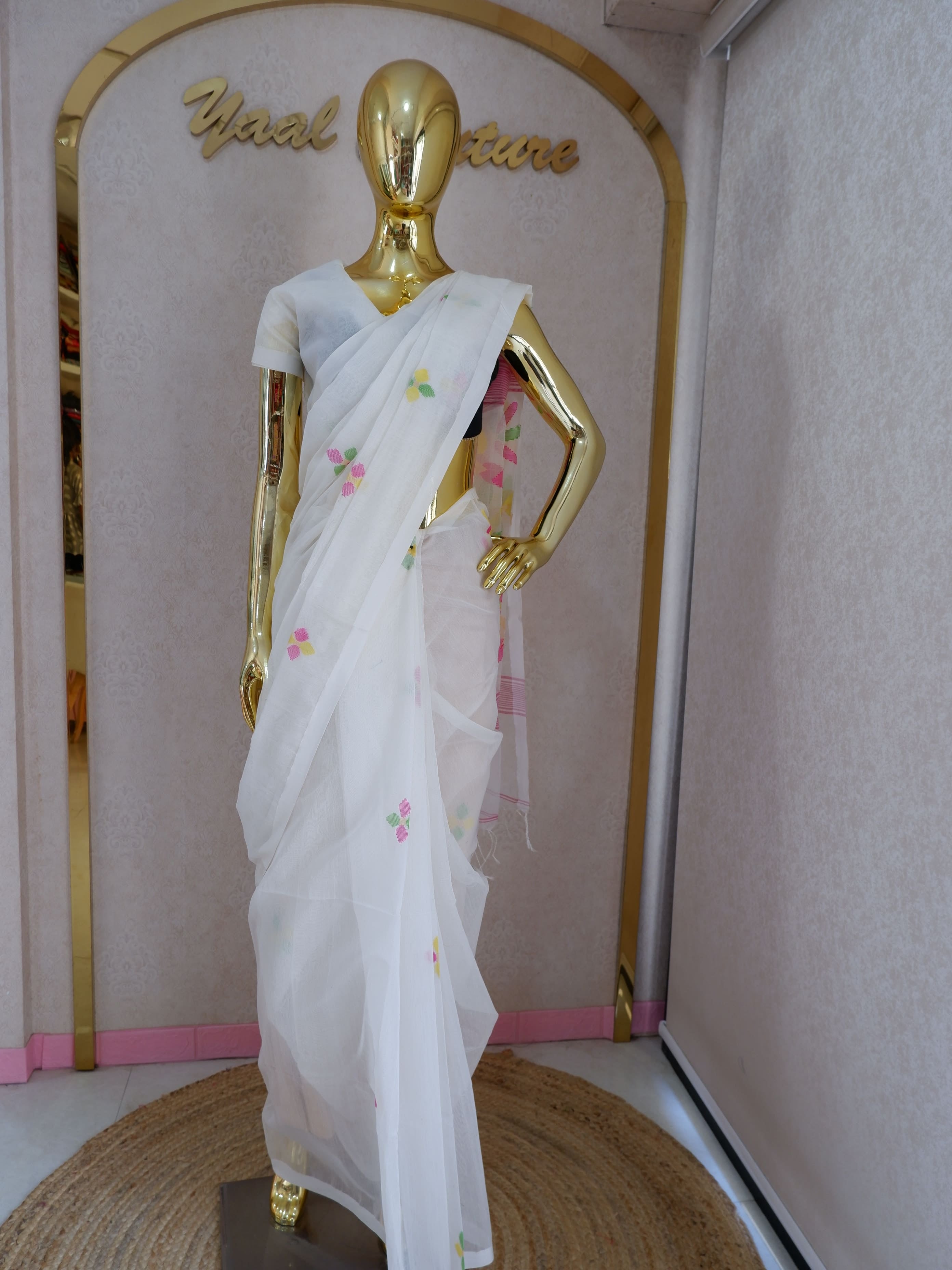 Jamdhani Saree white colour – Elegant Handwoven Traditional Saree for Women