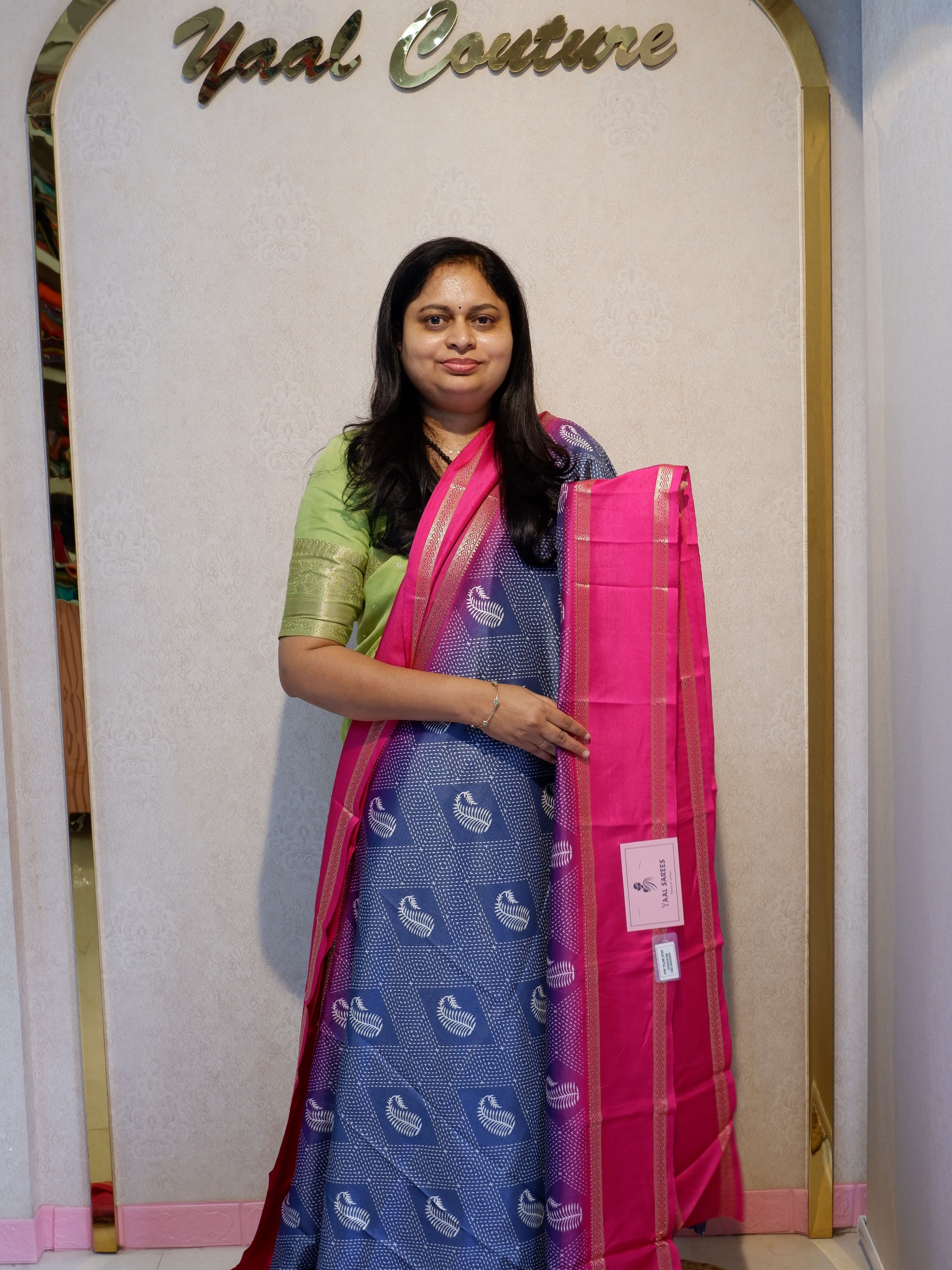 Stylish Crepe Saree with Traditional Kantha Print
