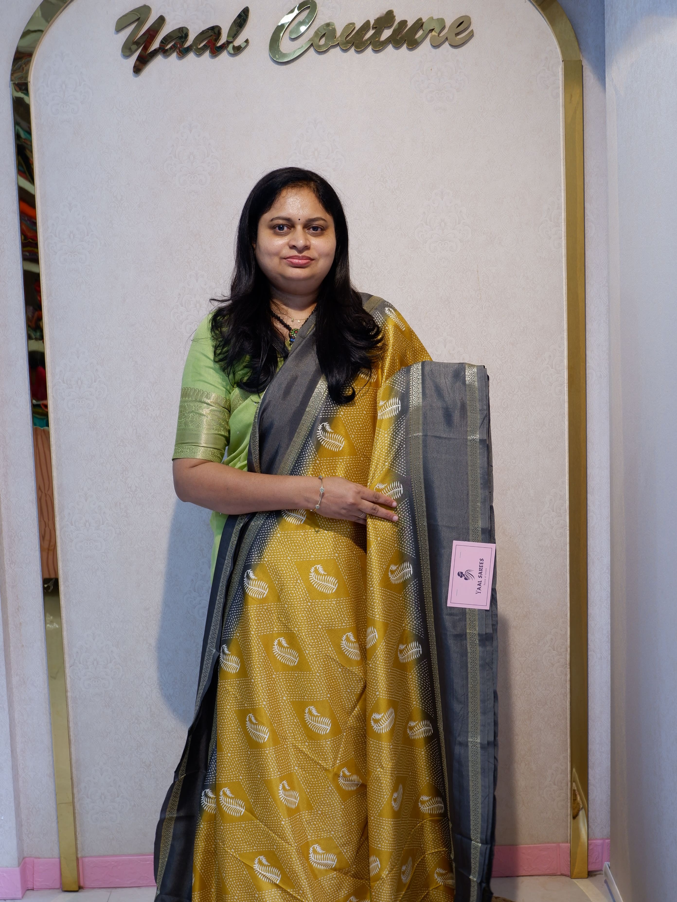 Stylish Crepe Saree with Traditional Kantha Print