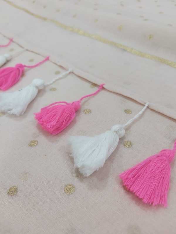 Mulmul Saree With Polka Dots.