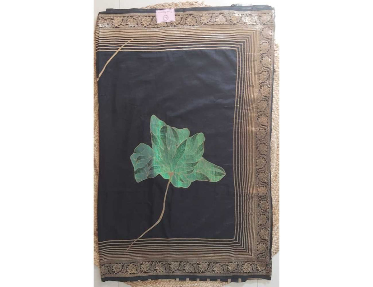 Blended Silk Saree with Flower Motif Black