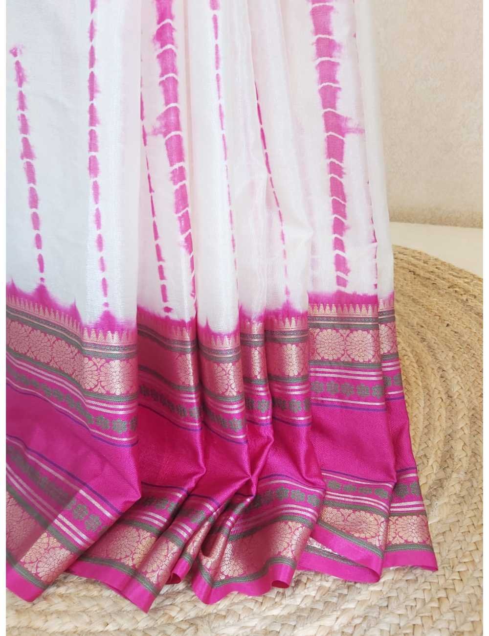 Shibori Warm Silk in Pink with White