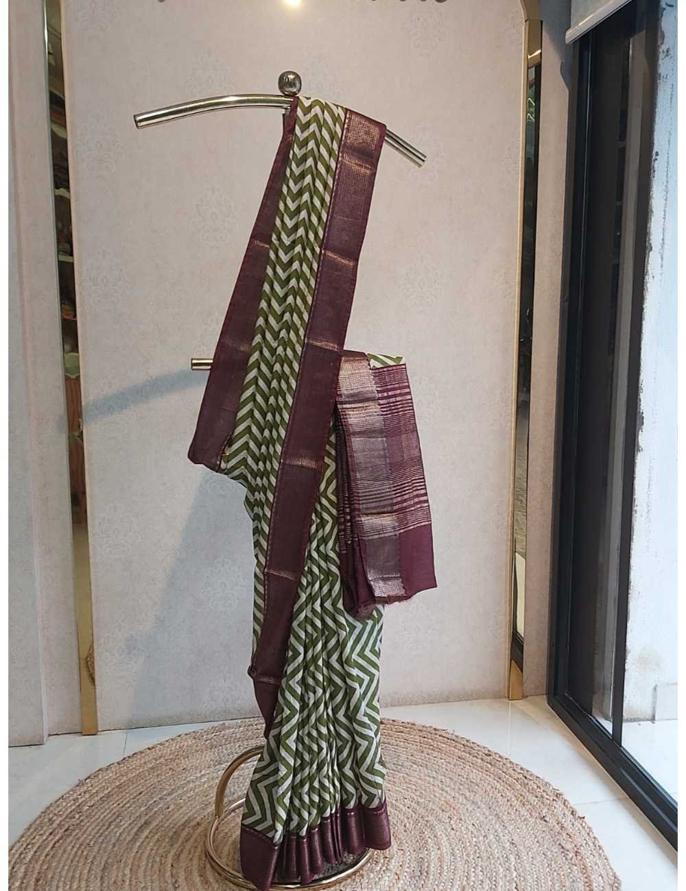 Dola Silk with Zig Zag in Green And Wine Border