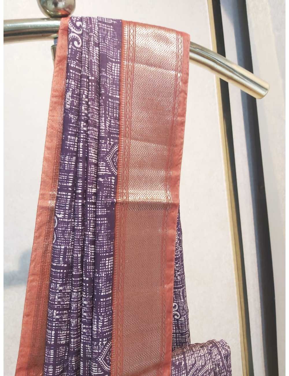 Digital Print with Rust Border