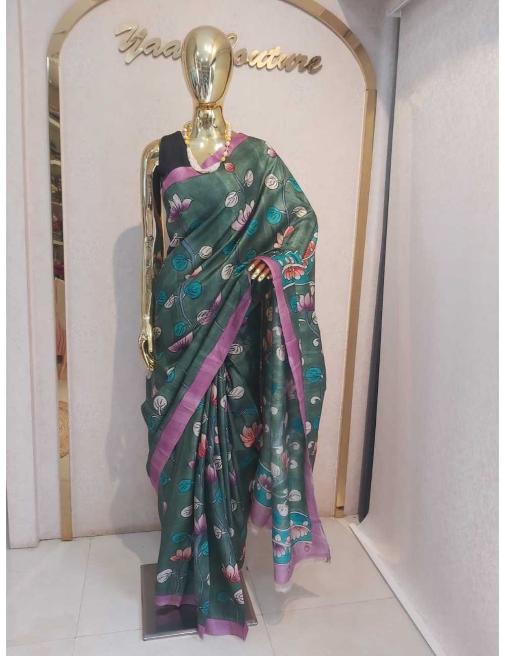 Green Tasser Kalamkari Print and Lavender Border