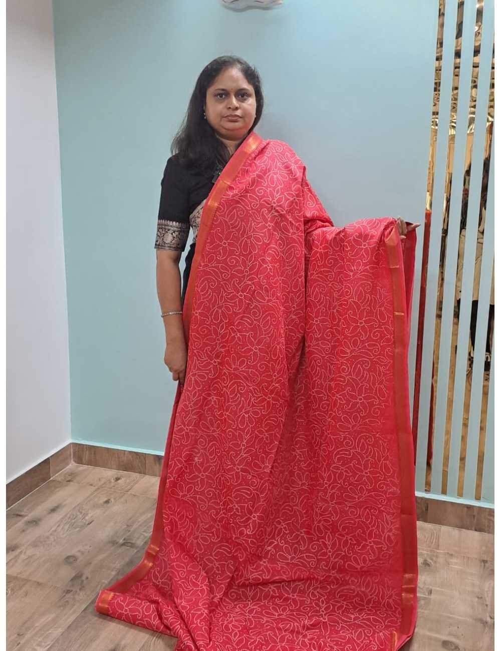 Red Mangalgiri Bandhini & Kalamkari Print