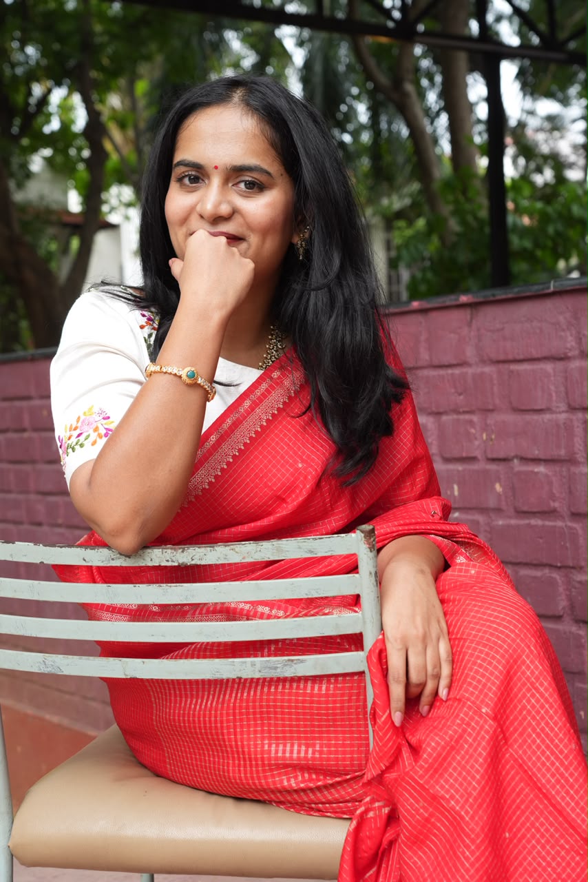 Semi Mysore Crepe Red Saree with Black Contrast Blouse