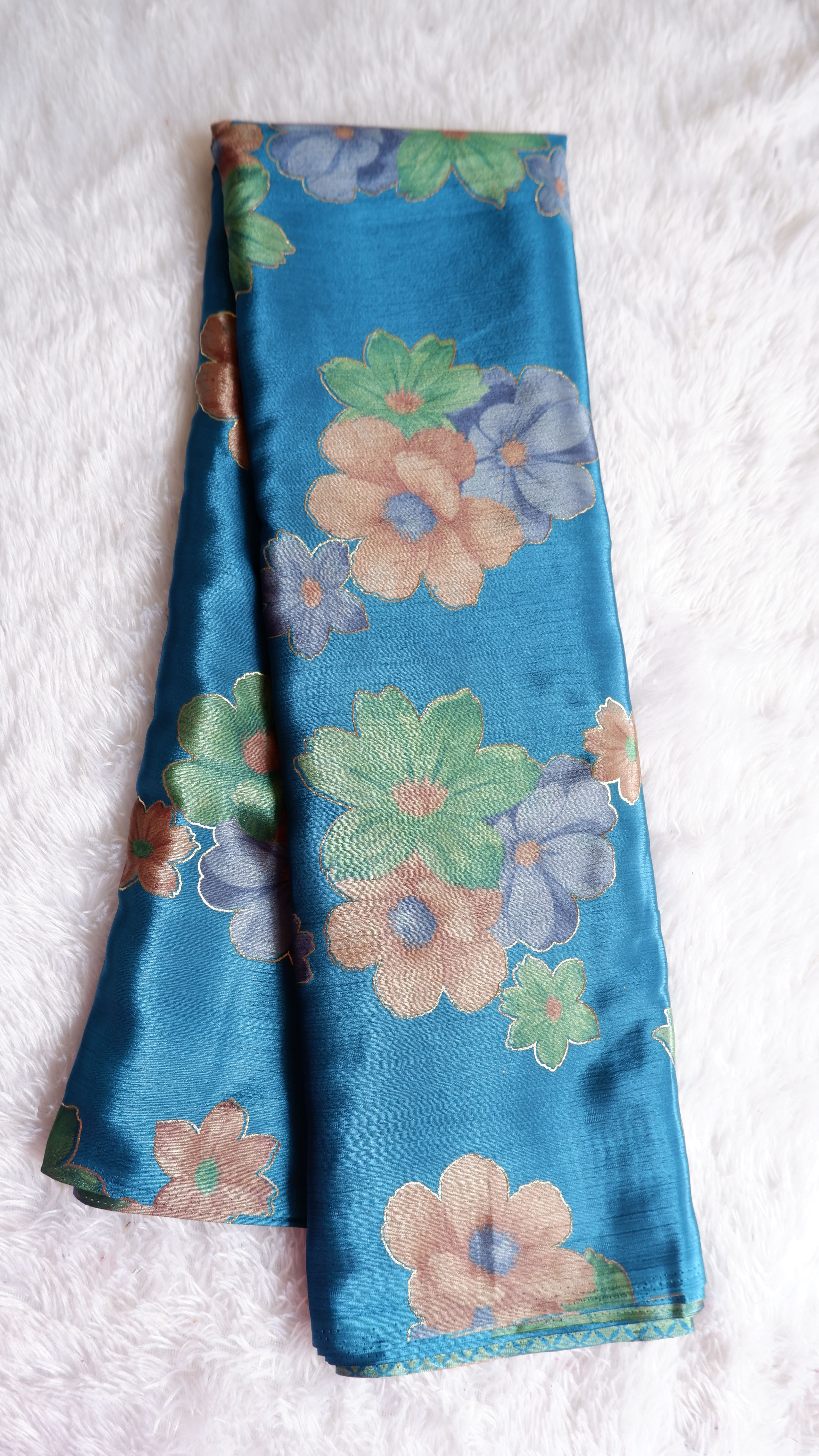 Crushed Georgette Fabric – Lightweight, Flowing